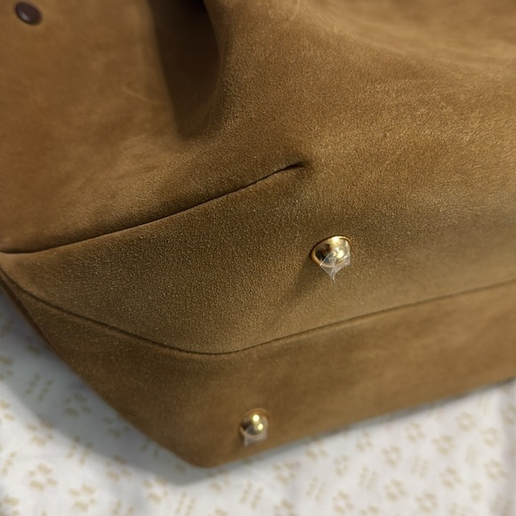 DeMellier London Suede Midi New York Bag with crossbody strap - Picture 15 of 17